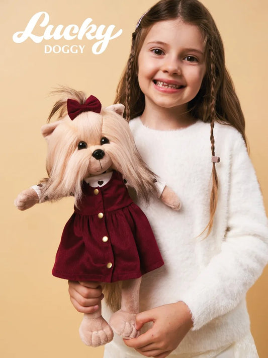 Lucky Yoyo Cozy Casual – Căţeluşă de Pluş Premium Lucky Doggy