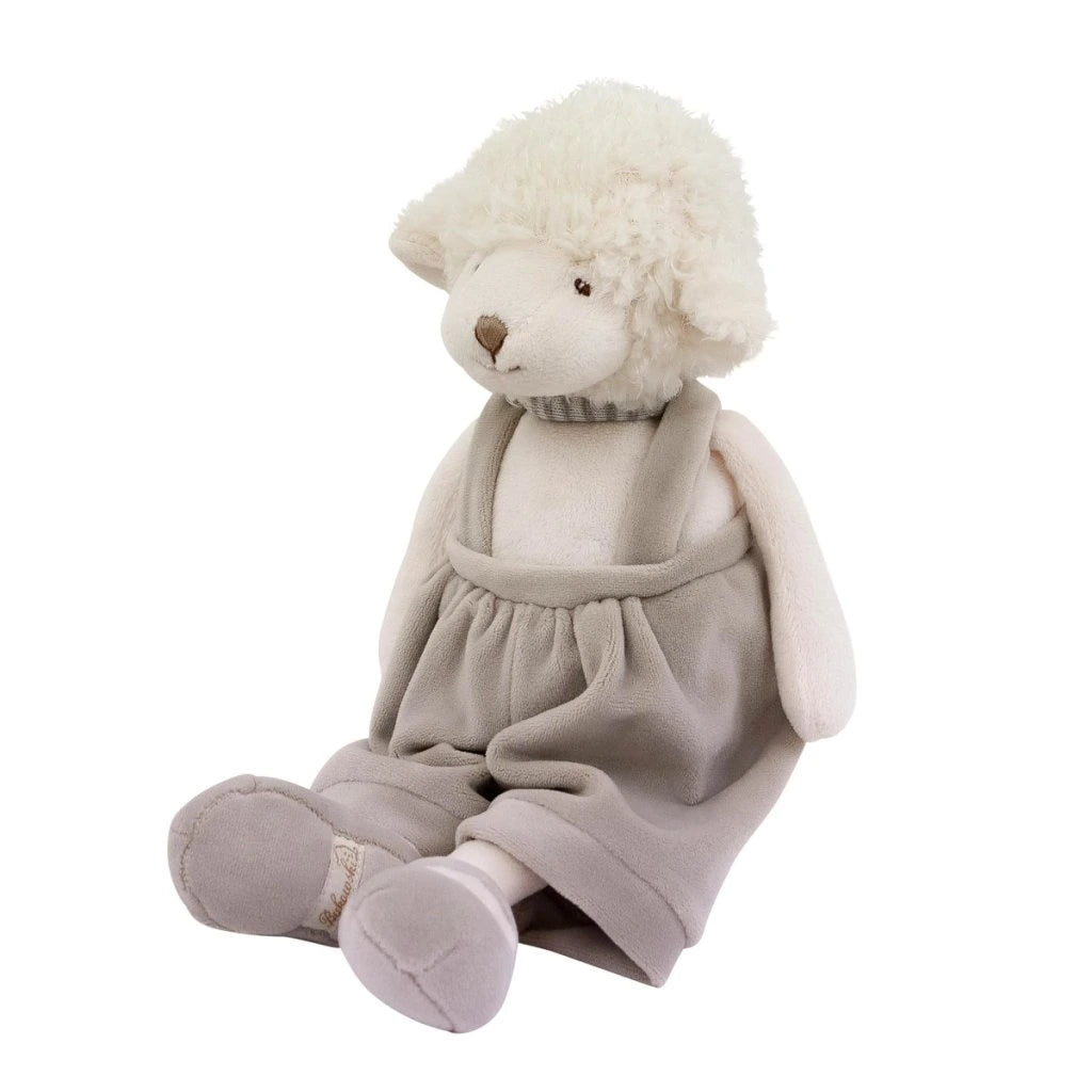 Mack – Oița de Pluș Premium 30 cm în CUTIE CADOU