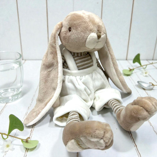 Lucian – Iepuraș de Pluș Premium 30 cm în CUTIE CADOU