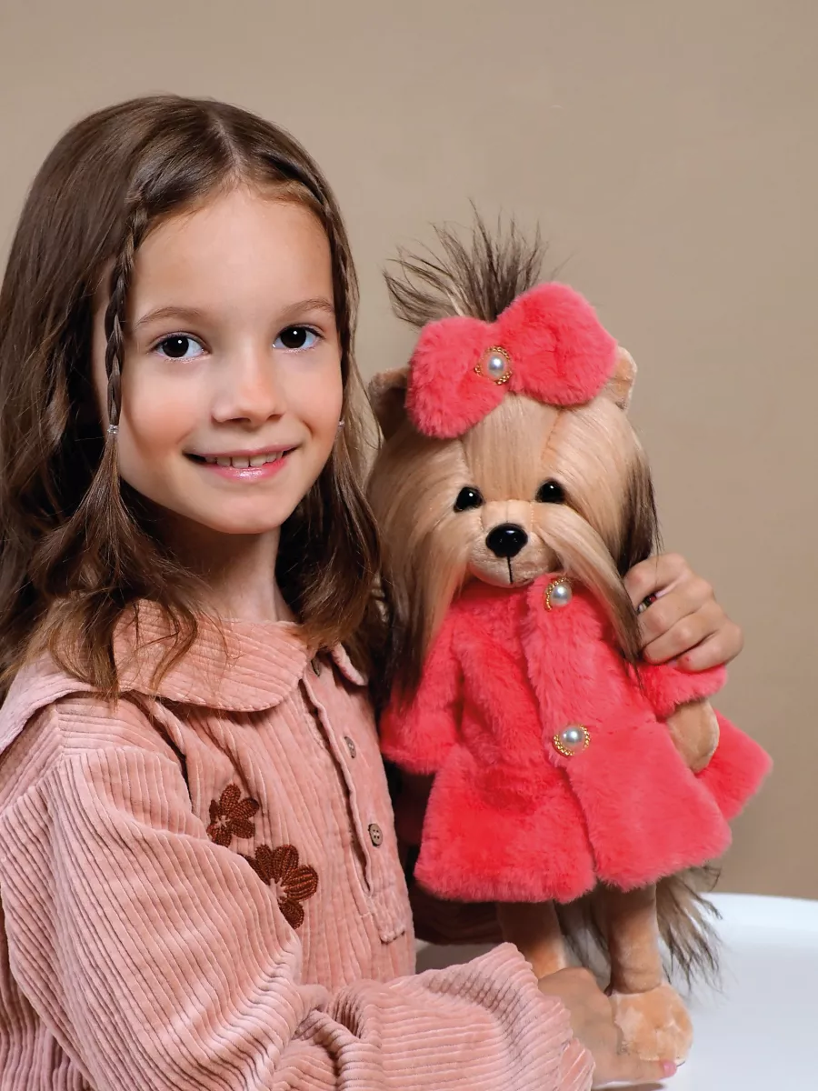 Lucky Yoyo Fashion Week – Căţeluşă de Pluş Premium Lucky Doggy