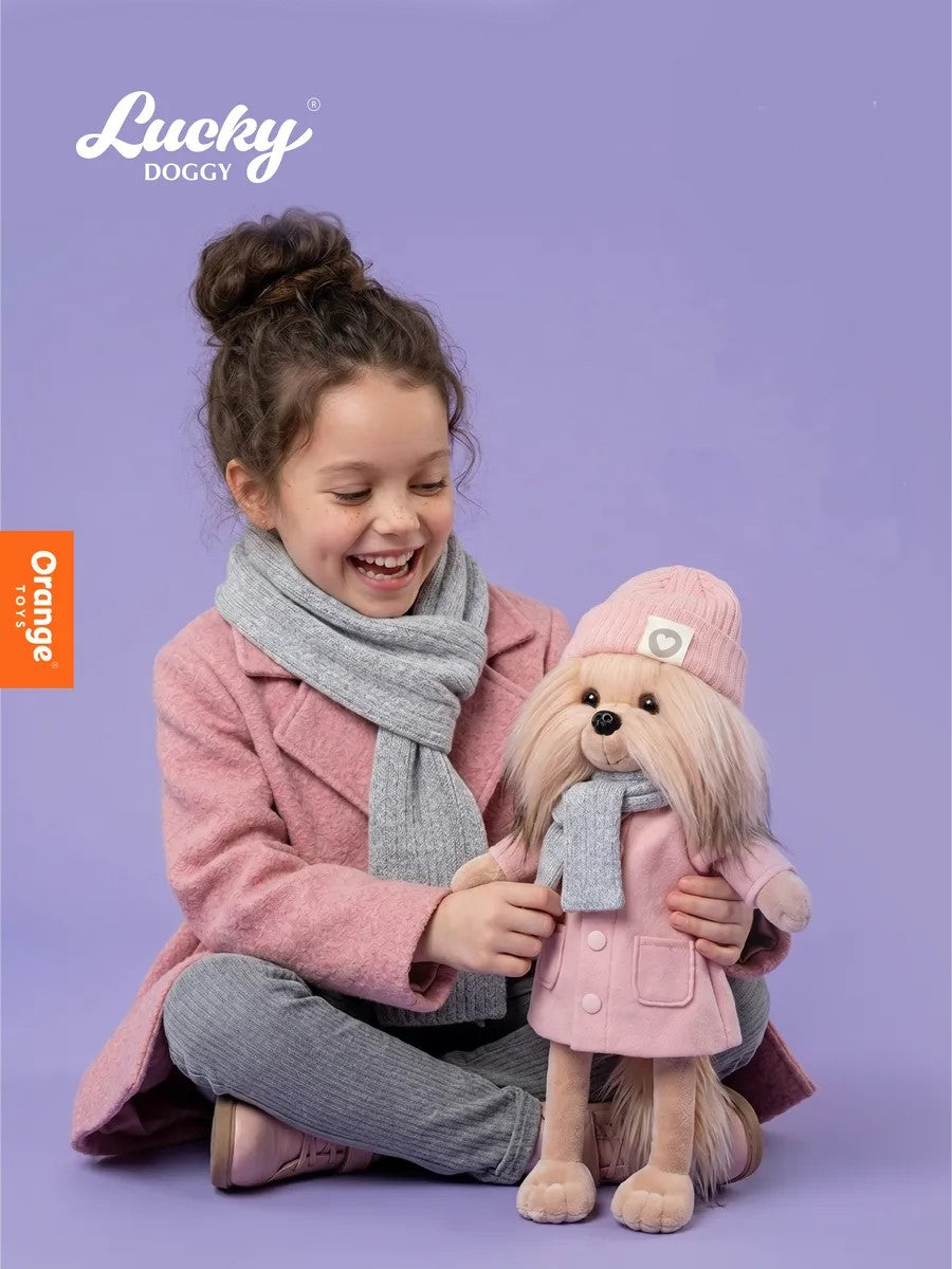 Lucky Yoyo Magia Iernii – Căţeluşă de Pluş Premium Lucky Doggy