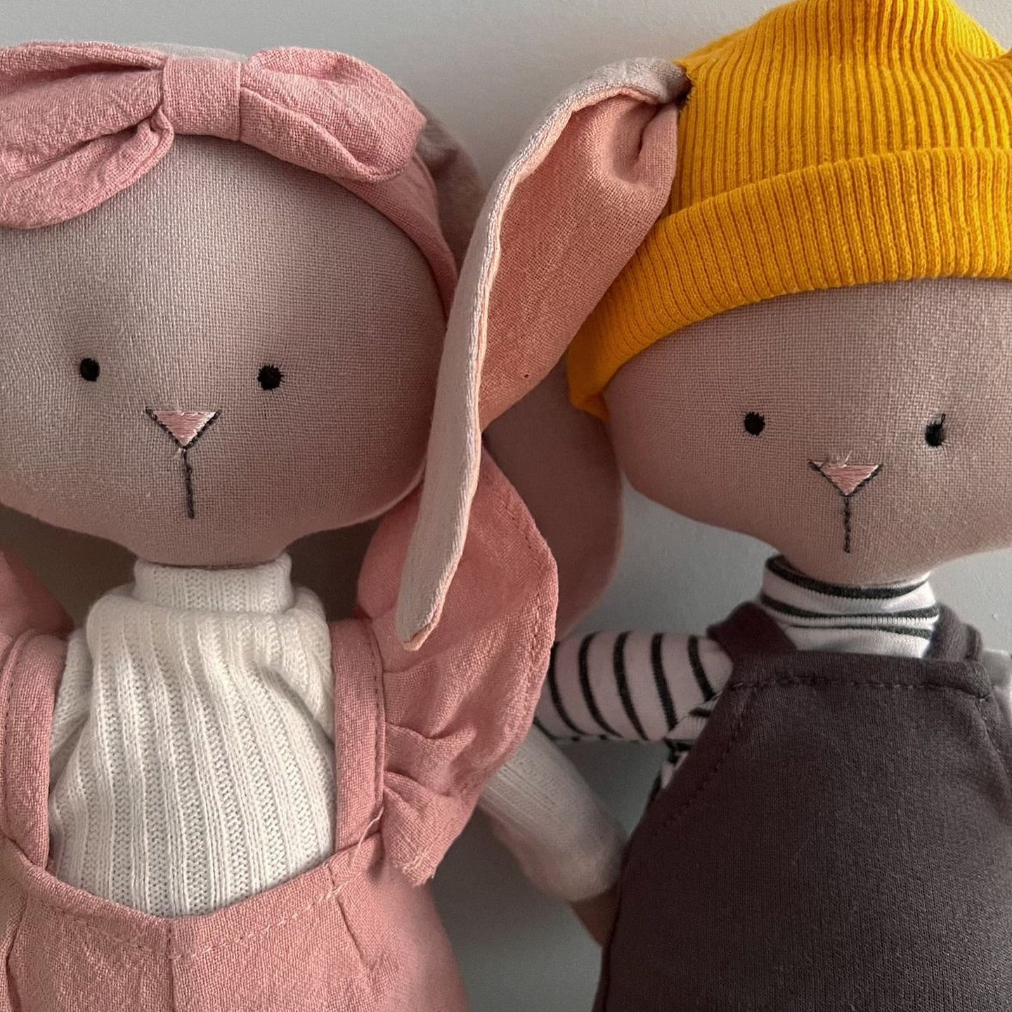 Timmy – Iepuraș de Pluș Premium Cotti Motti (30 cm)