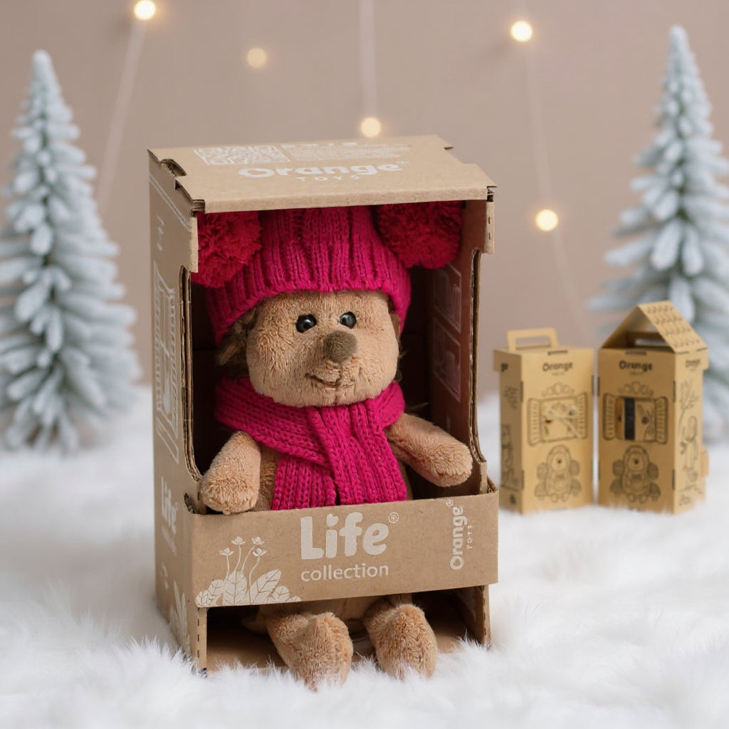 Life – Fluffy Ariciul pufos cu căciuliță, în cutie de colorat tip căsuță (18 cm)