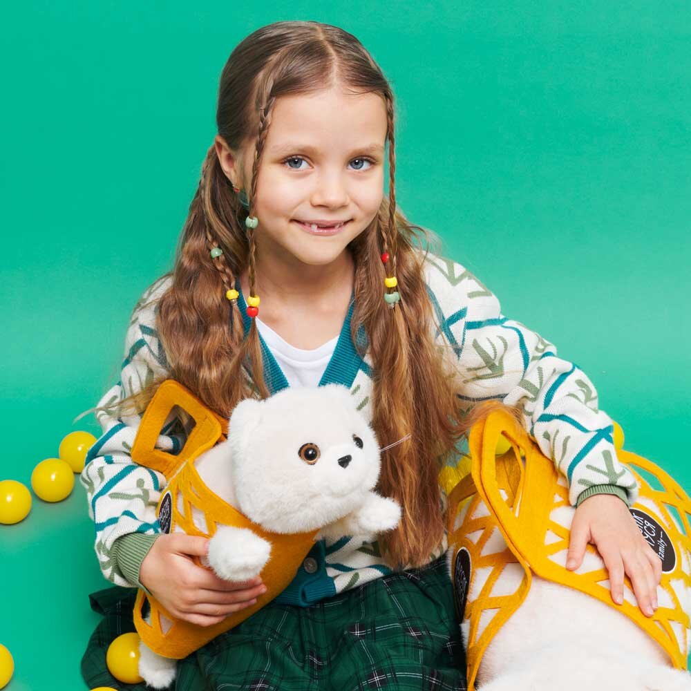 Milo – Pisoiul Alb de Pluș (35 cm) – Jucărie Premium Ultra Pufoasă Orange Toys