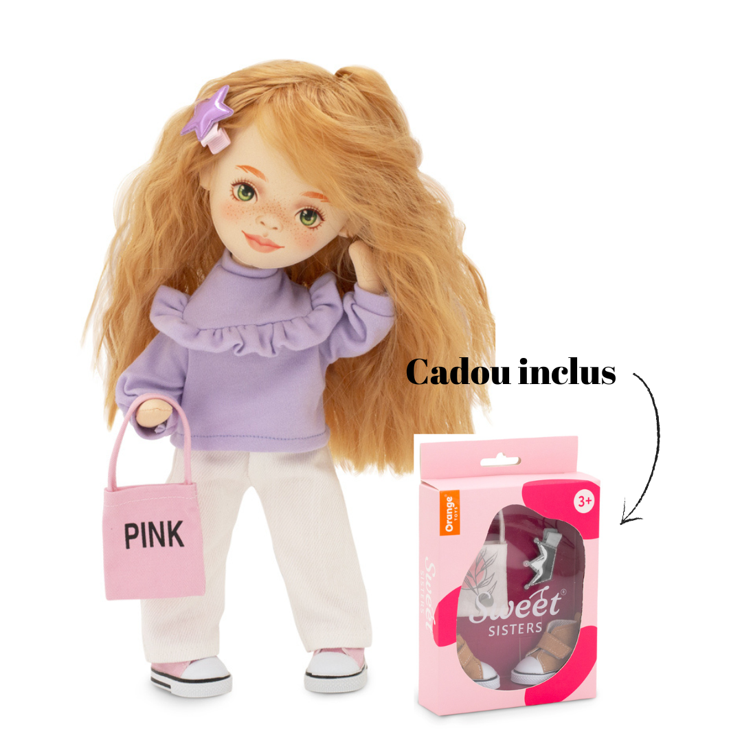Sunny într-un pulover violet – Păpușă de Pluş Premium Sweet Sisters (32 cm) + Accesorii CADOU