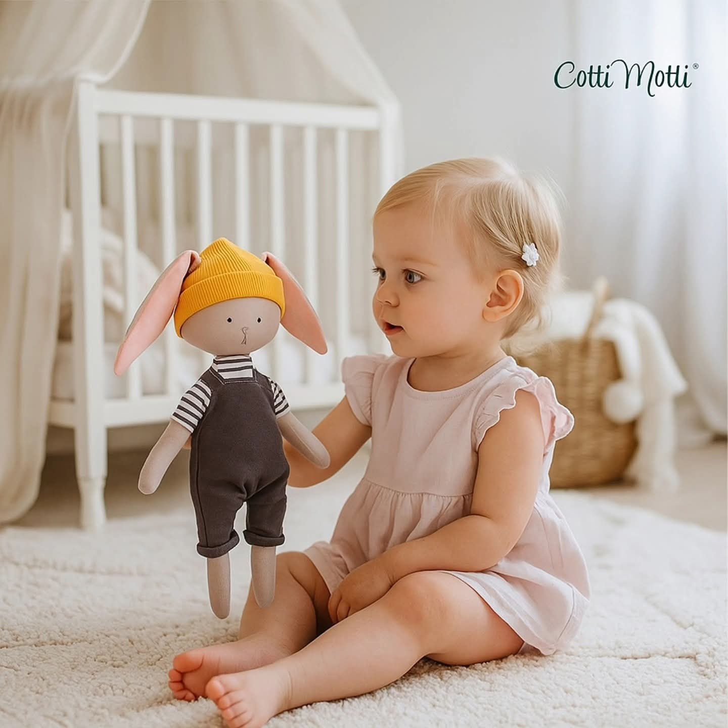 Timmy – Iepuraș de Pluș Premium Cotti Motti (30 cm)