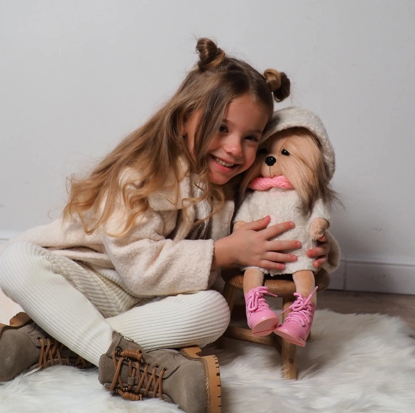 Lucky Yoyo Fashion – Căţeluşă de Pluş Premium Lucky Doggy