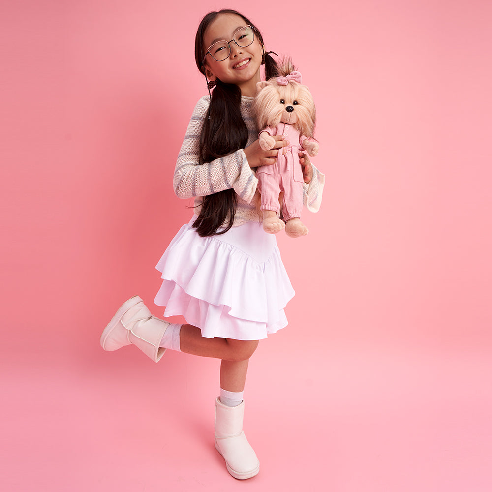 Lucky Yoyo Plimbare Confortabilă - Cățelușă de Pluș Premium Lucky Doggy