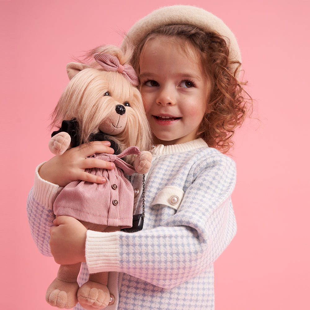 Lucky Yoyo Perfect Look – Căţeluşă de Pluş Premium Lucky Doggy