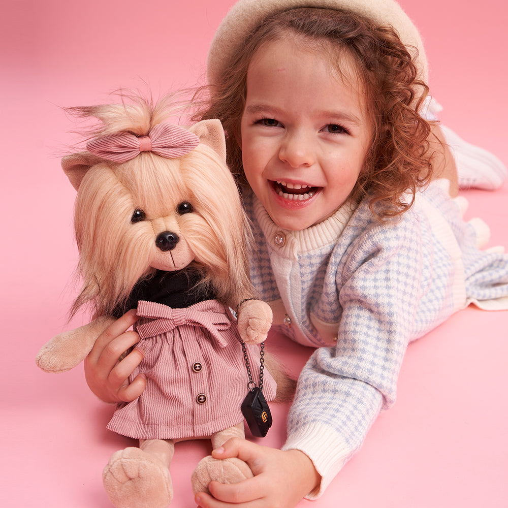 Lucky Yoyo Perfect Look – Căţeluşă de Pluş Premium Lucky Doggy