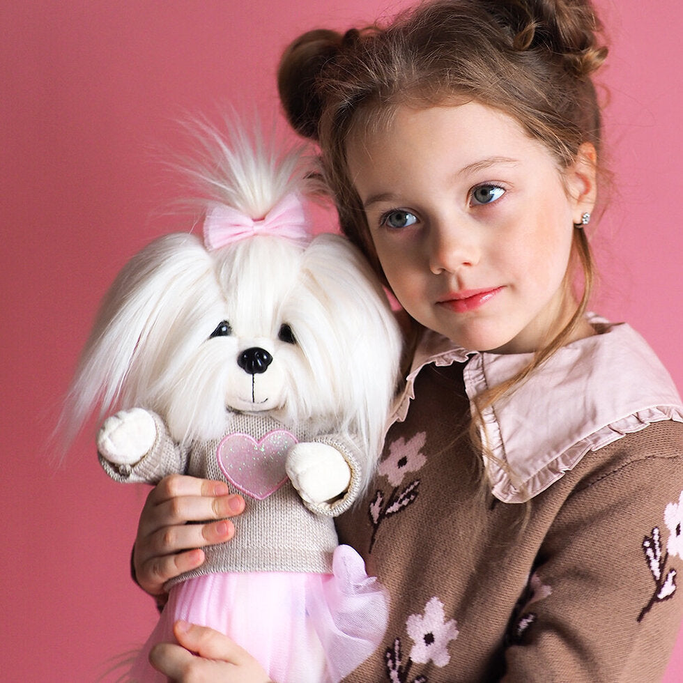 Lucky Mimi Pink Heart – Căţeluşă de Pluş Premium Lucky Doggy