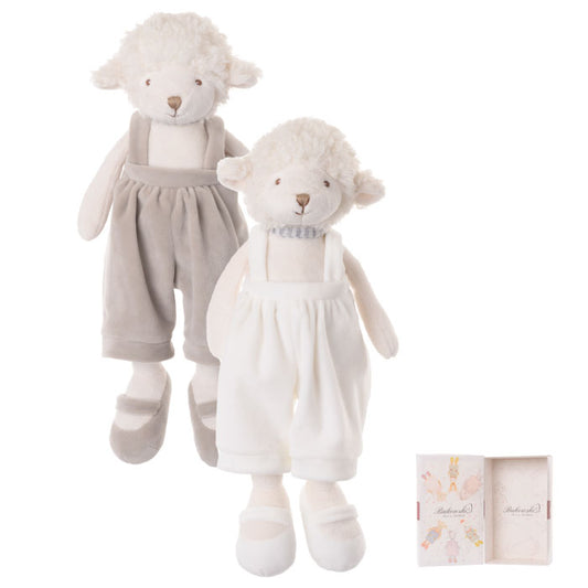 Mack – Oița de Pluș Premium 30 cm în CUTIE CADOU