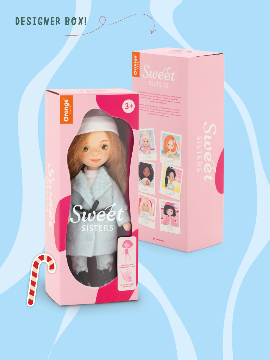 Sunny într-un Palton Mentă – Păpușă de Pluș Premium Sweet Sisters (32 cm)