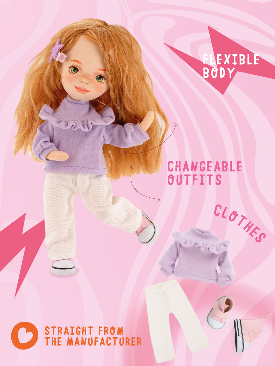 Sunny într-un pulover violet – Păpușă de Pluş Premium Sweet Sisters (32 cm) + Accesorii CADOU