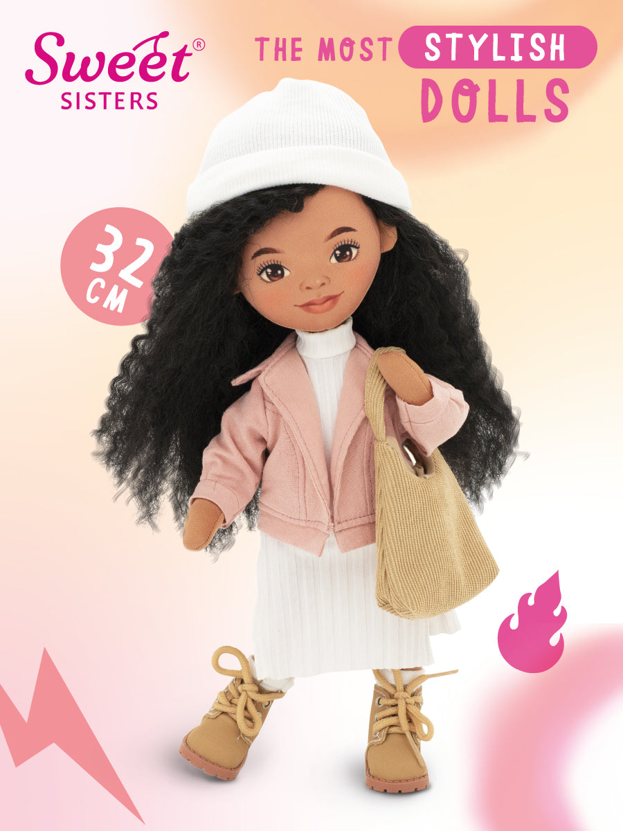Tina într-o jachetă roz – Păpușă de Pluș Premium Sweet Sisters (32 cm)