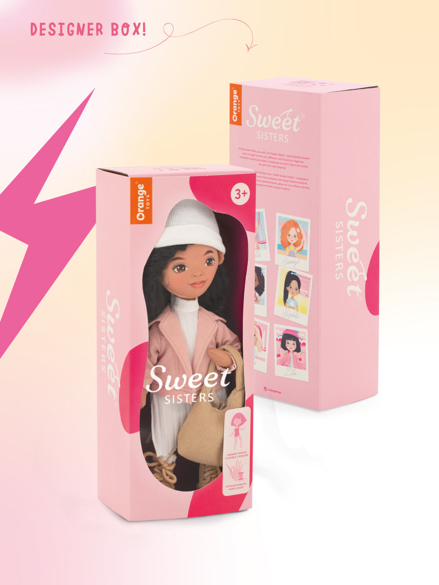 Tina într-o jachetă roz – Păpușă de Pluș Premium Sweet Sisters (32 cm)