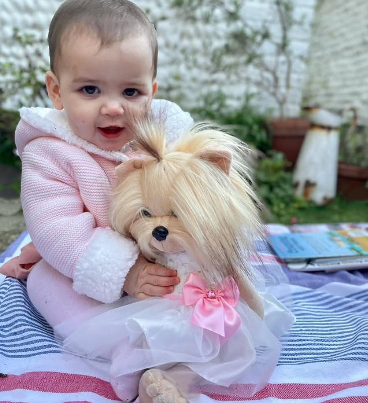 Lucky Yoyo Elegance – Căţeluşă de Pluş Premium Lucky Doggy