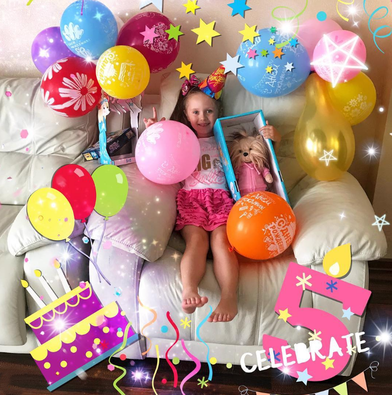 Lucky Yoyo la Antrenament – Căţeluşă de Pluş Premium Lucky Doggy