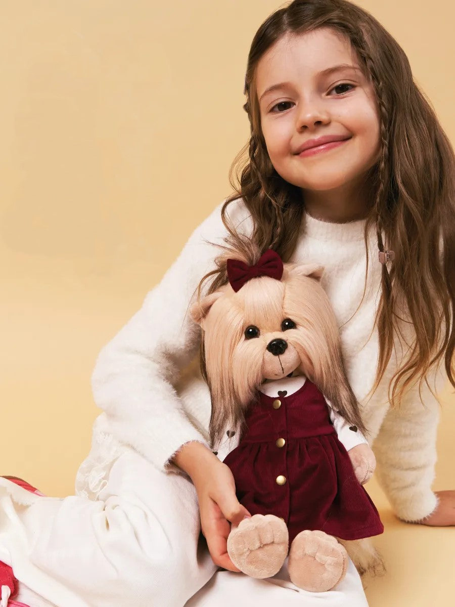 Lucky Yoyo Cozy Casual – Căţeluşă de Pluş Premium Lucky Doggy