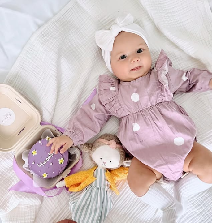 Zoe – Oița Premium de Pluș Cotti Motti (30 cm)