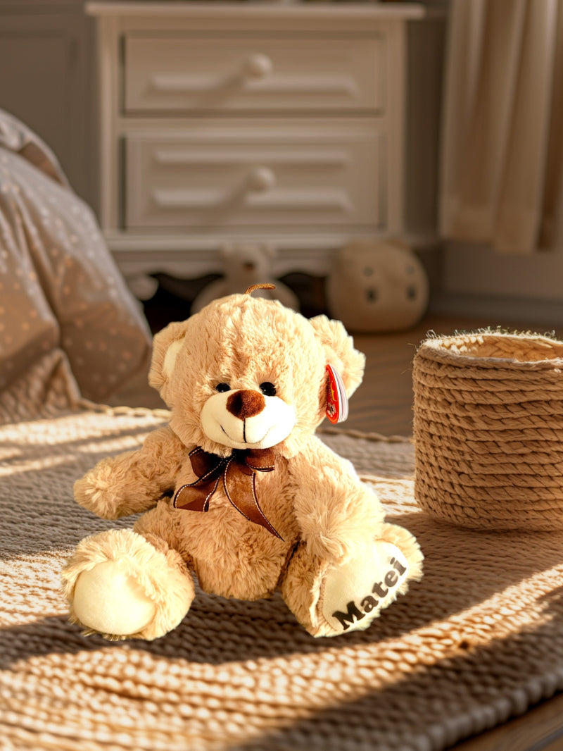 Ursuleț de pluș cu panglică