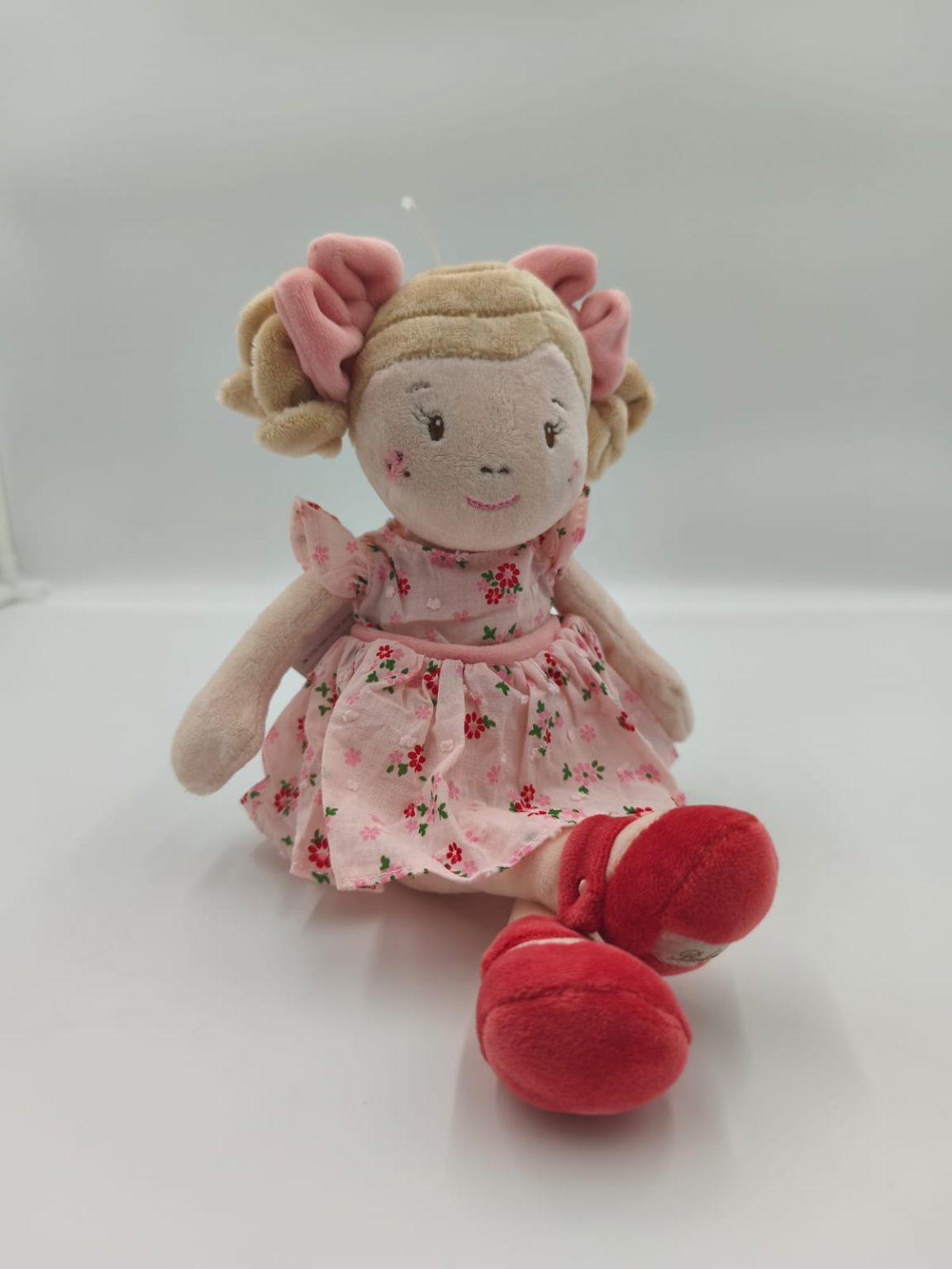 Maria – Păpușă de Pluș Premium 30 cm