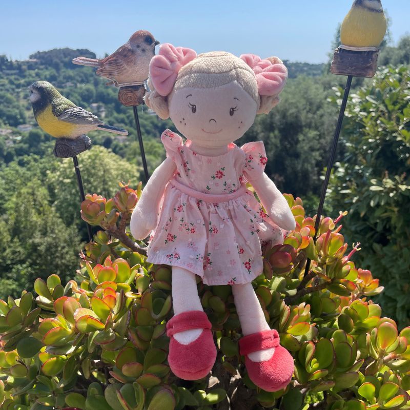 Maria – Păpușă de Pluș Premium 30 cm